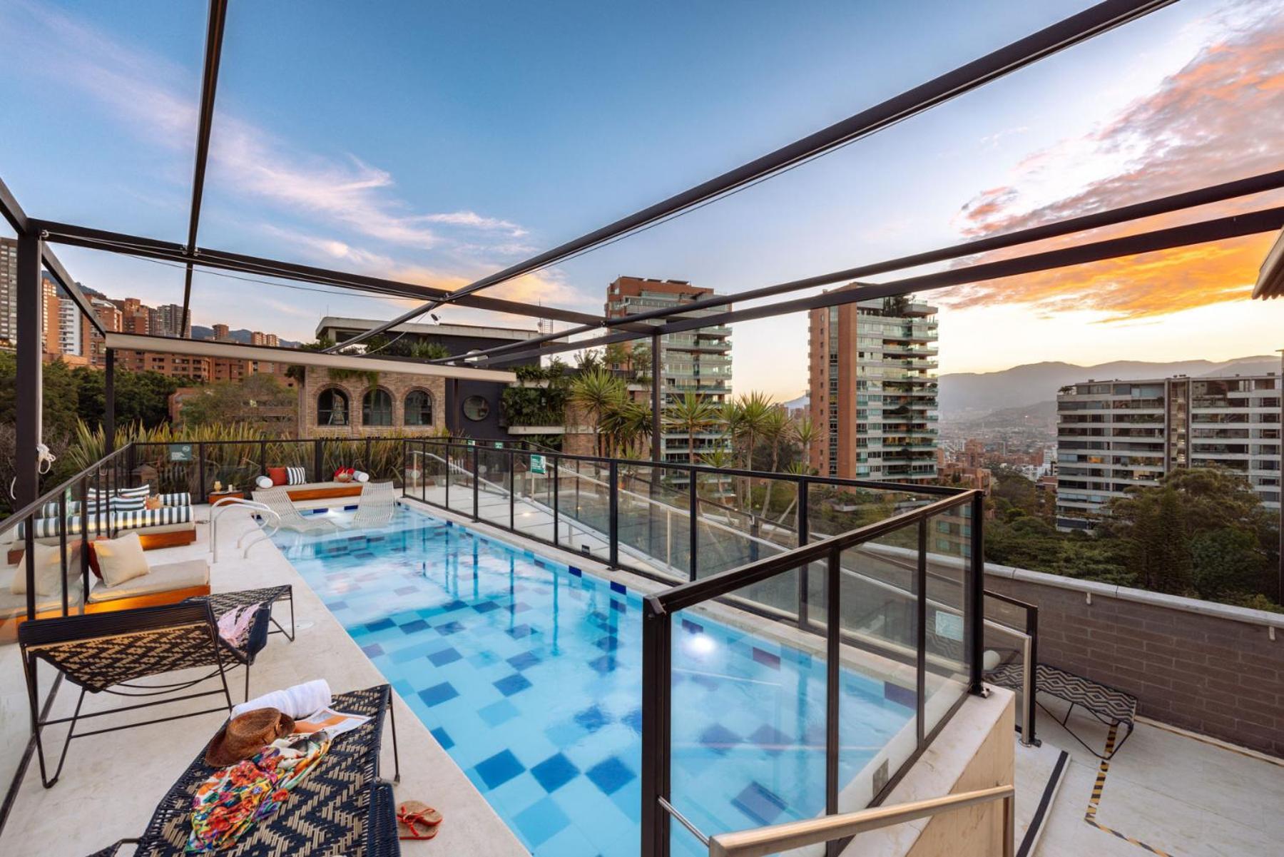 Loma Verde Aparthotel Medellín Esterno foto